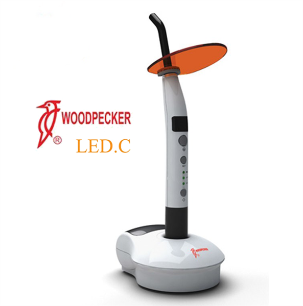 Đèn quang trùng hợp Woodpecker Led.C